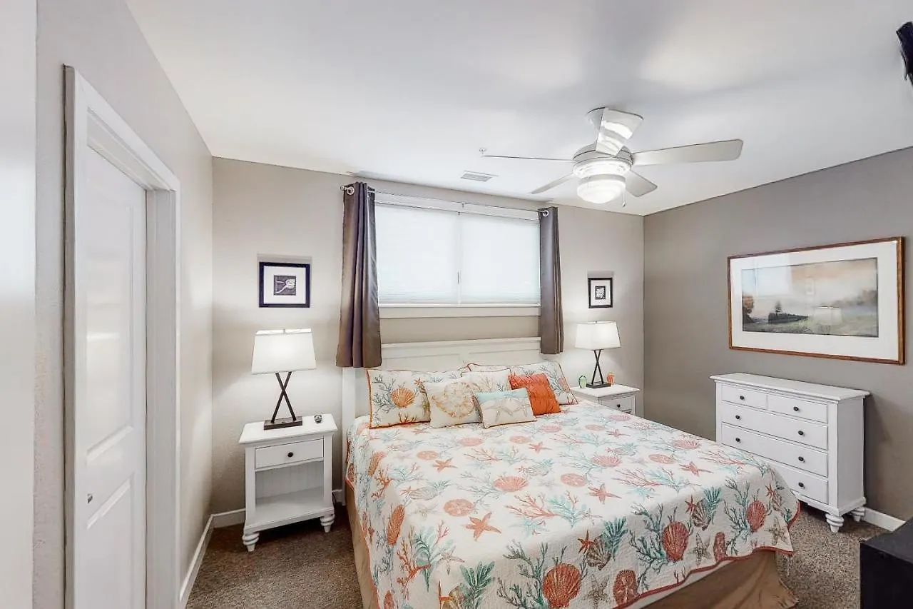 The Sanctuary - Shore Beats Work A301 Virginia Beach