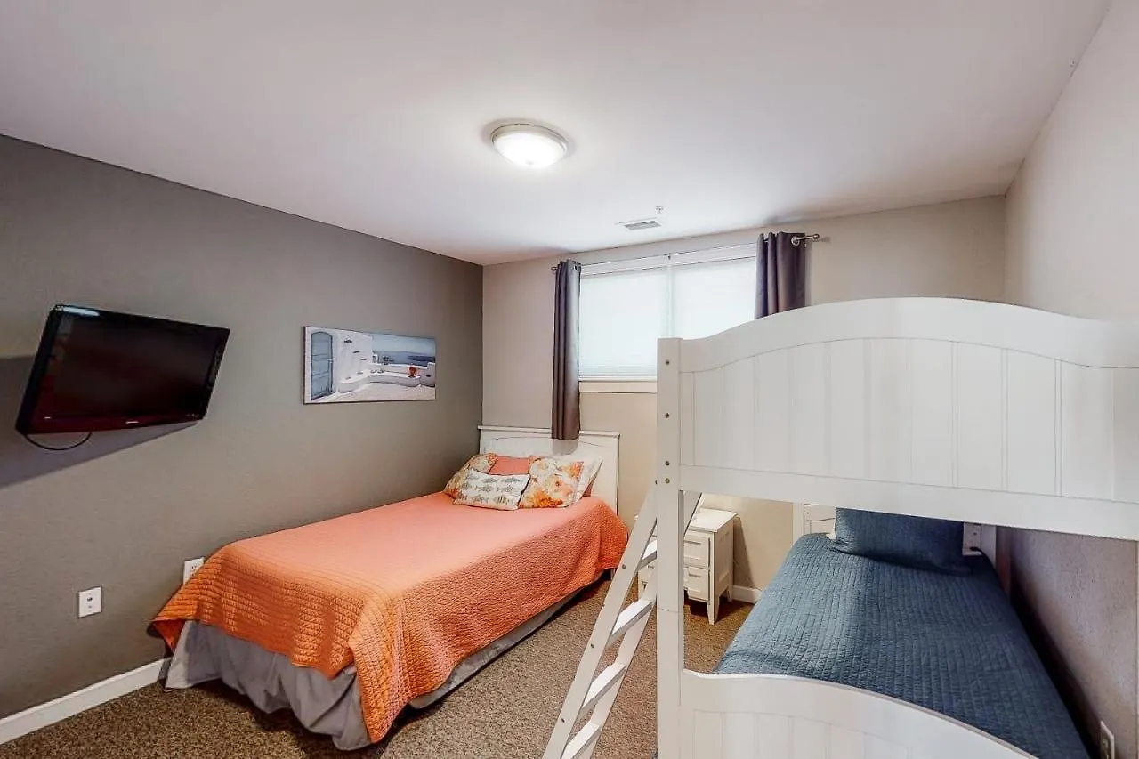 The Sanctuary - Shore Beats Work A301 Virginia Beach
